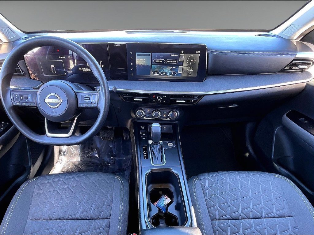Used 2025 Nissan Kicks SV AWD/4WD image 20