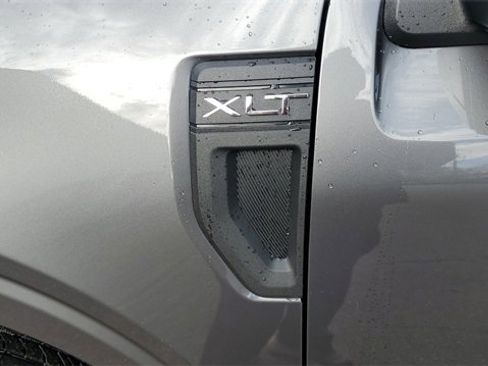 New 2025 Ford Maverick XLT w/ Equipment Group 301A image 9