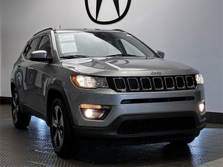 Used 2018 Jeep Compass Latitude w/ Popular Equipment Group video 2