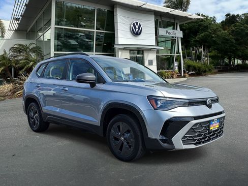 Certified 2025 Volkswagen Taos S FWD image 3
