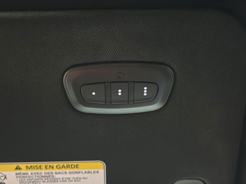 Used 2024 Jeep Wagoneer L Series II w/ Convenience Group I AWD/4WD image 32