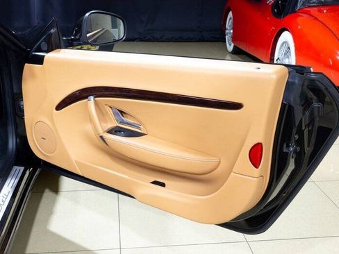Used 2015 Maserati GranTurismo Convertible RWD image 55