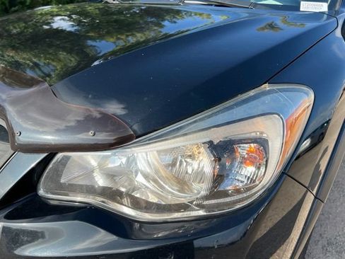 Used 2017 Subaru Crosstrek 2.0i Premium AWD/4WD image 10