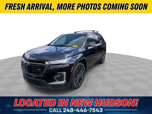 Used 2023 Chevrolet Traverse RS w/ LPO, Floor Liner Package AWD/4WD image 6