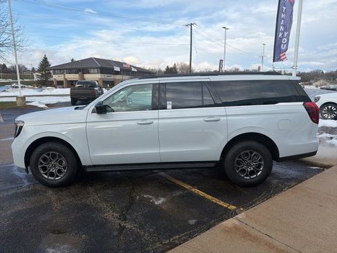 New 2026 Ford Expedition Max Active image 4