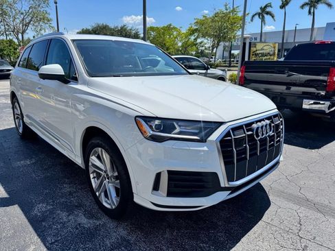 Used 2021 Audi Q7 2.0T Premium Plus w/ Executive Package AWD/4WD image 3