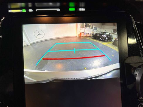 Used 2021 Toyota Prius Prime Limited image 35