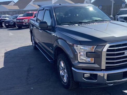 Used 2017 Ford F150 XLT w/ Equipment Group 302A Luxury image 4