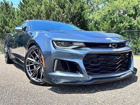 Used 2023 Chevrolet Camaro ZL1 RWD image 37