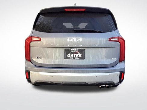 Used 2024 Kia Telluride S AWD/4WD image 9