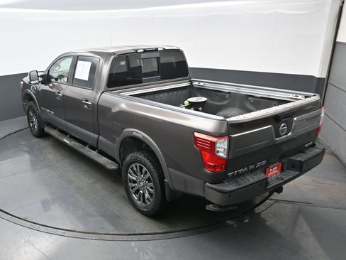 Used 2017 Nissan Titan Platinum Reserve image 35