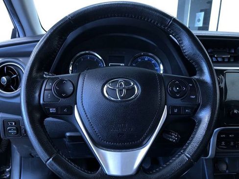 Used 2019 Toyota Corolla SE FWD image 26