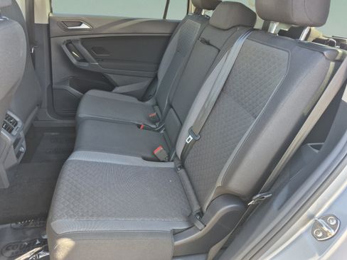 Used 2020 Volkswagen Tiguan S FWD image 16