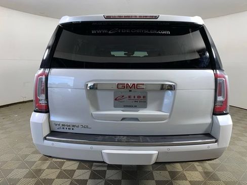 Used 2018 GMC Yukon XL Denali w/ Open Road Package AWD/4WD image 19