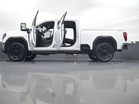 Used 2025 GMC Sierra 2500 Pro AWD/4WD image 34