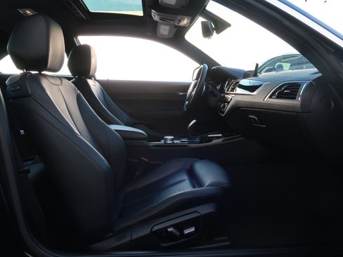 Used 2018 BMW 230i Coupe image 30