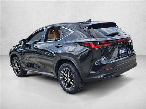 Used 2022 Lexus NX 250 FWD w/ Towing Package (2000 Lbs) image 8