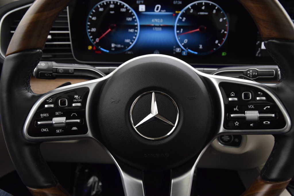 Used 2022 Mercedes-Benz GLE 350 4MATIC image 23