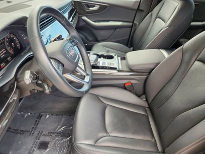 Used 2025 Audi Q7 3.0T Premium Plus
