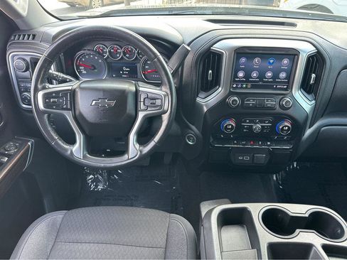 Used 2021 Chevrolet Silverado 1500 RST image 20