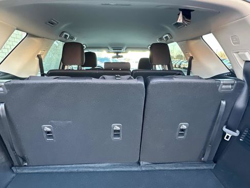 New 2026 Nissan Pathfinder SV image 18