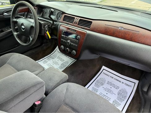 Used 2008 Chevrolet Impala LS FWD image 12