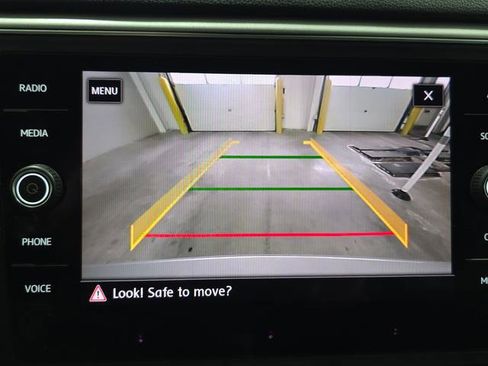 Used 2018 Volkswagen Atlas SE image 9