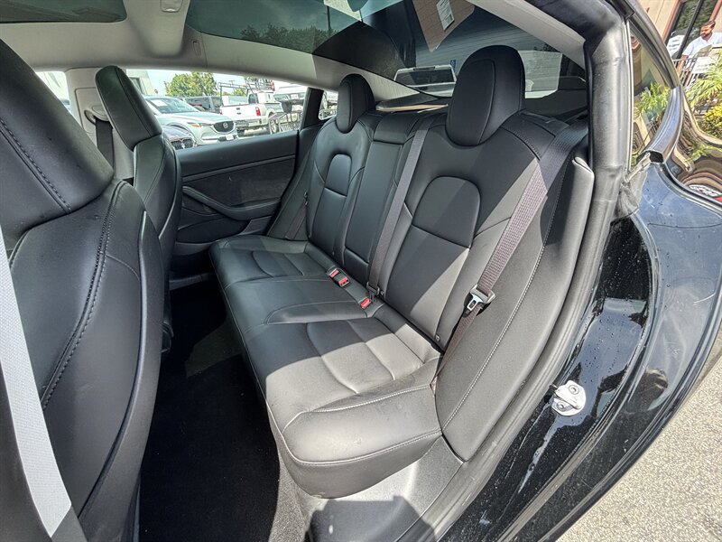 Used 2023 Tesla Model 3 Standard Range RWD image 13