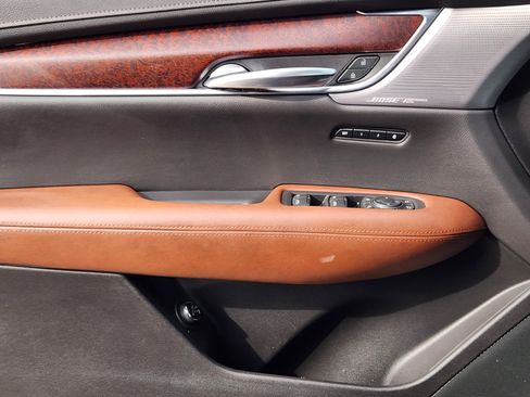 Used 2020 Cadillac XT5 Premium Luxury image 24