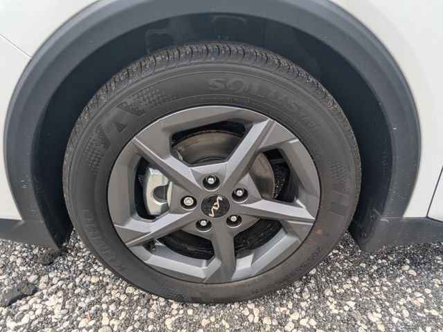 New 2026 Kia K4 FWD image 11