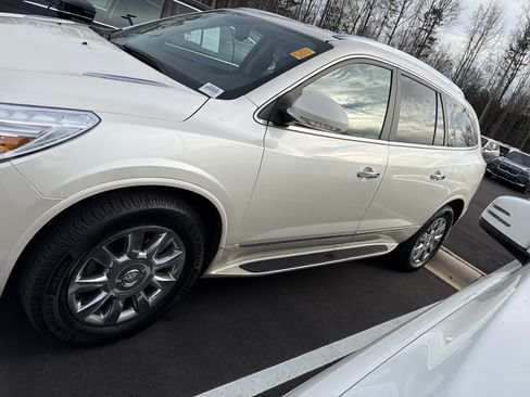 Used 2014 Buick Enclave Leather w/ Trailering Provision Package image 7