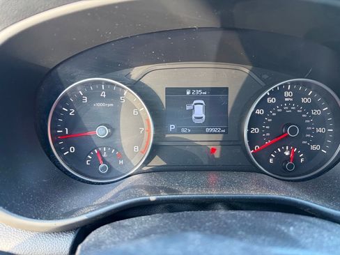 Used 2021 Kia Sportage LX image 10