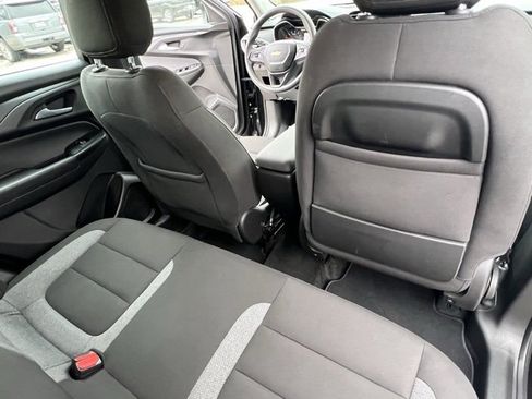 Used 2021 Chevrolet TrailBlazer LS image 27