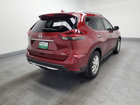 Used 2019 Nissan Rogue SV image 9