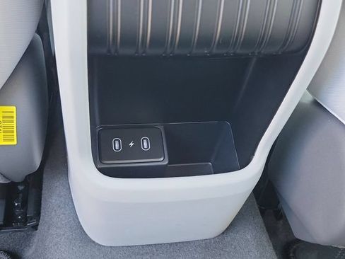 New 2026 Hyundai Kona SE FWD image 22