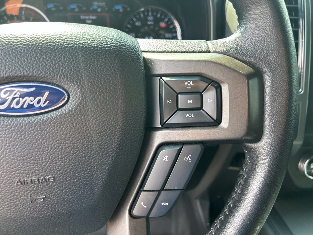 Used 2019 Ford Expedition XLT w/ Equipment Group 202A AWD/4WD image 21