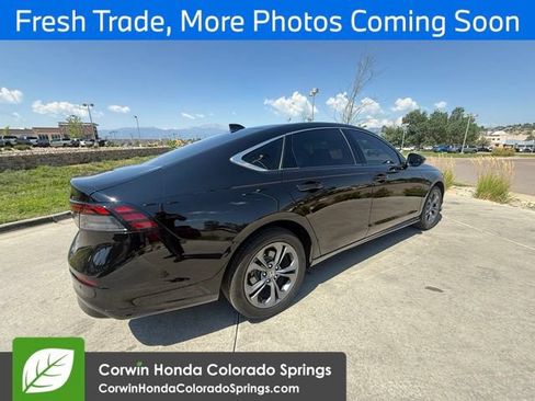 Used 2025 Honda Accord EX-L image 2