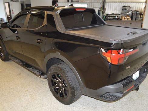 Used 2022 Hyundai Santa Cruz SEL Premium image 5