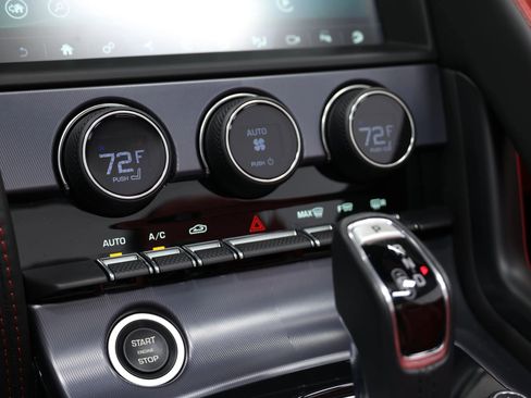 Used 2023 Jaguar F-TYPE R image 31