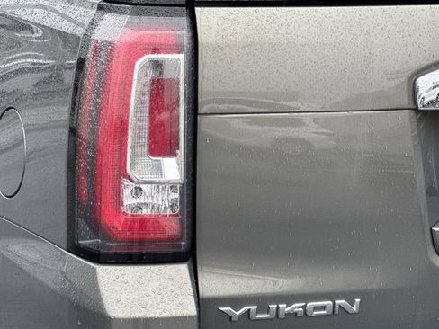 Used 2017 GMC Yukon Denali w/ Open Road Package image 35