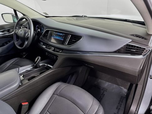 Used 2018 Buick Enclave Premium w/ Experience Buick Package image 32