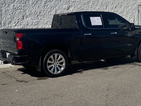 Used 2019 Chevrolet Silverado 1500 High Country image 19