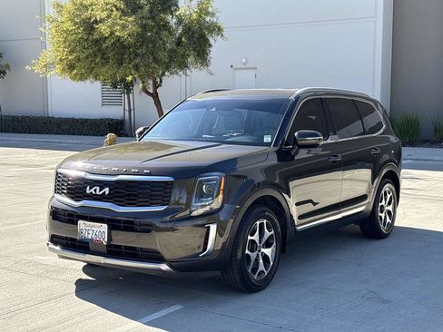 Used 2022 Kia Telluride EX image 7