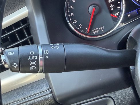 Used 2020 GMC Acadia Denali w/ Technology Package image 29