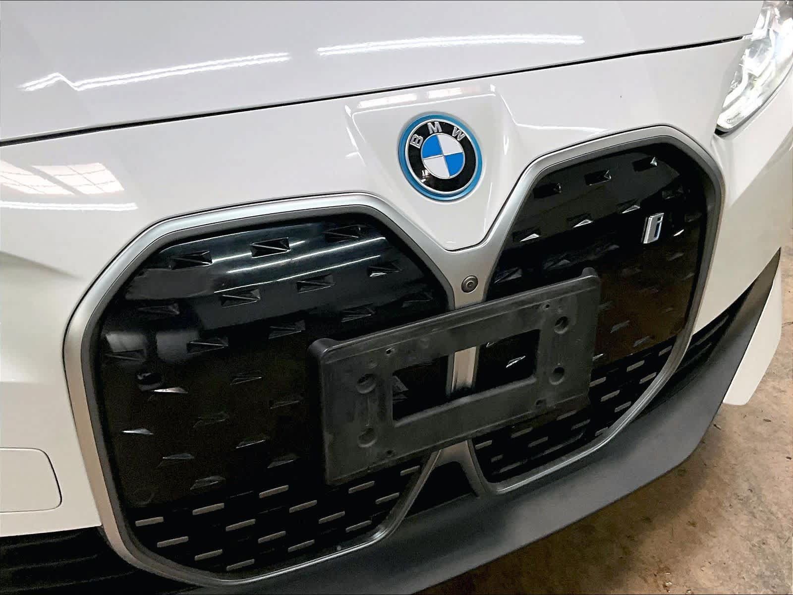 Used 2023 BMW i4 eDrive40 RWD image 32