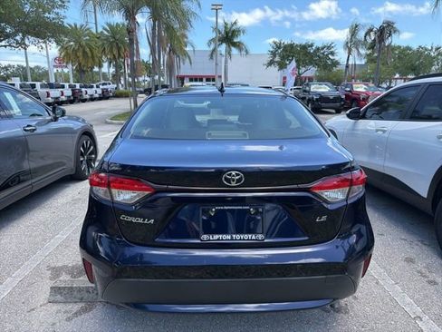 Used 2021 Toyota Corolla LE image 5