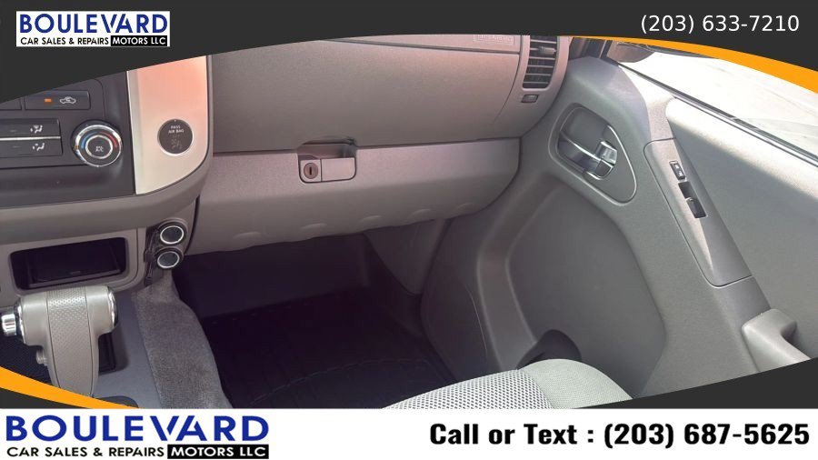 Used 2016 Nissan Frontier SV AWD/4WD image 13