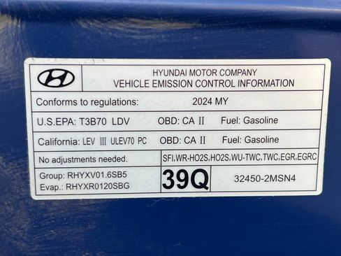 Certified 2024 Hyundai Venue Limited image 31