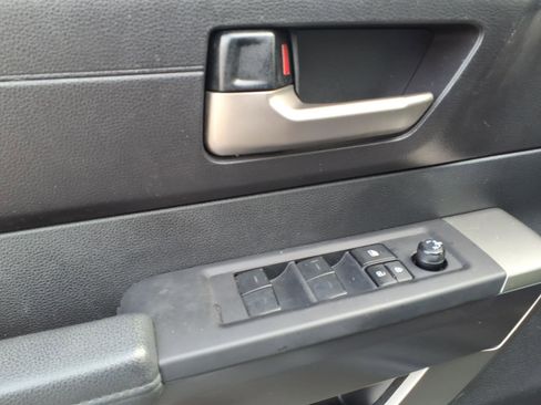 Used 2023 Toyota Tundra SR5 image 7