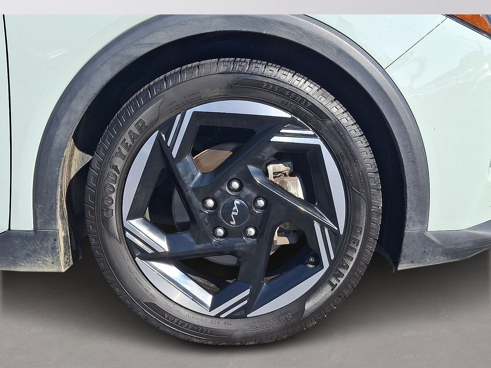 Used 2025 Kia K4 EX FWD image 8
